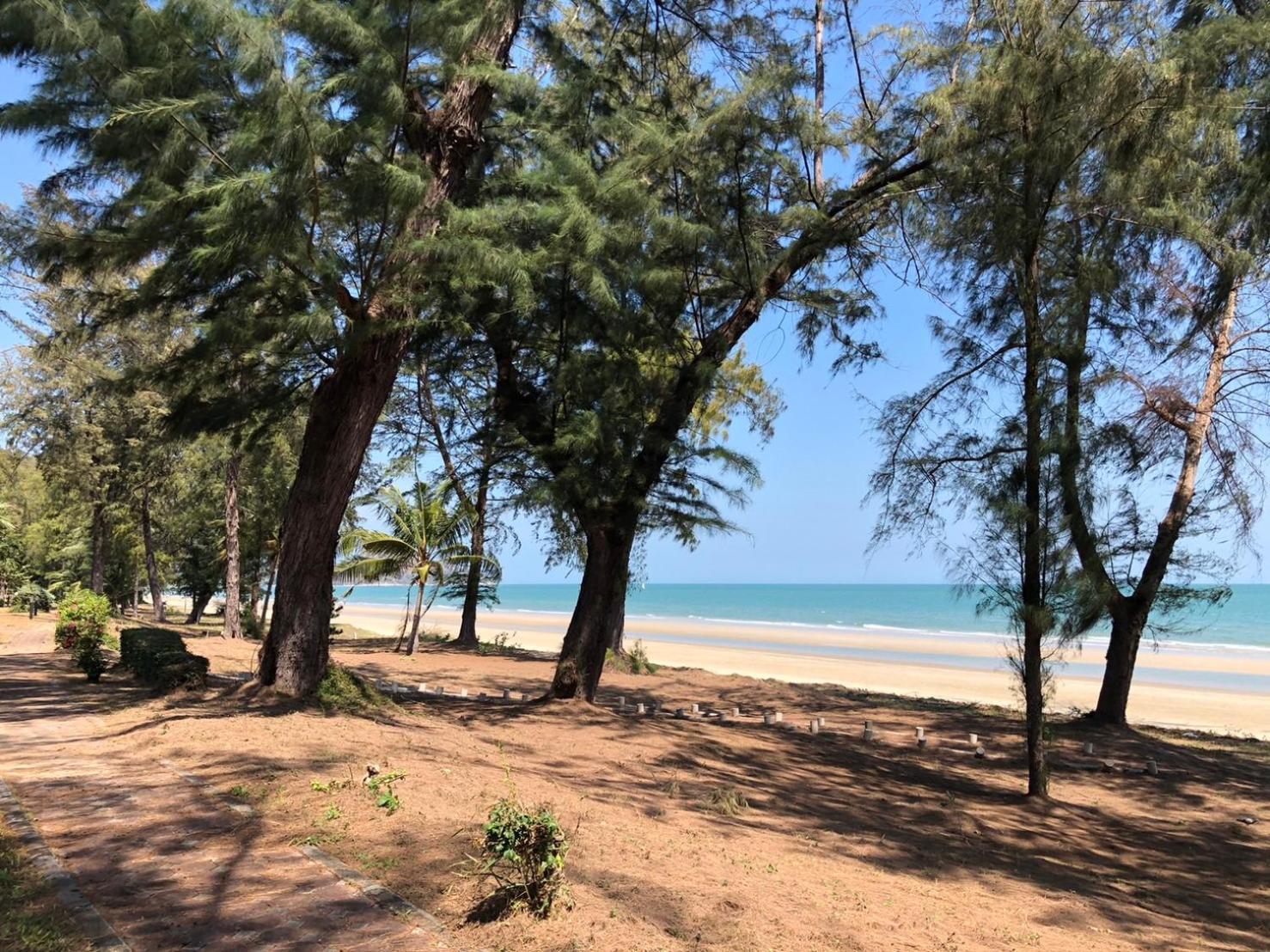 Seapine Beach Golf And Resort Hua Hin Ban Khao Takiap 外观 照片