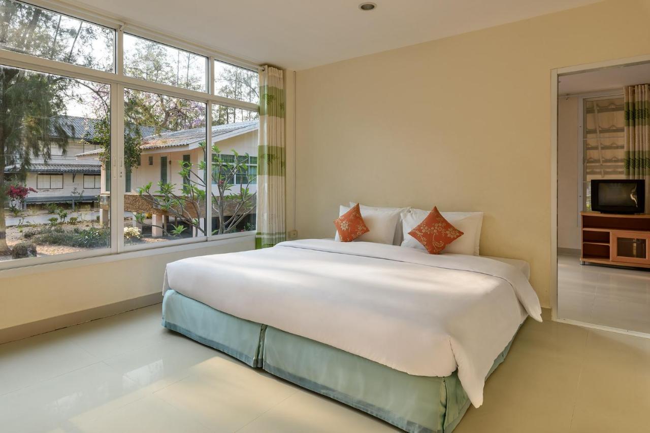 Seapine Beach Golf And Resort Hua Hin Ban Khao Takiap 外观 照片